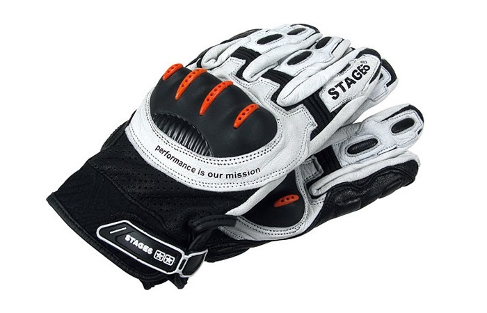 Des nouveaux gants moto homologués chez Stage6 - Blog Maxiscoot